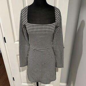 Houndstooth Black and White Long Sleeve Dress